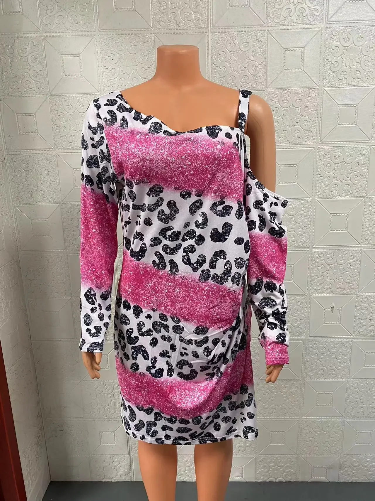 Vestido ajustado de manga larga con hombros descubiertos para mujer, ropa de moda europea y americana con contraste de colores, estampado, YBF40-3, novedad de 2024