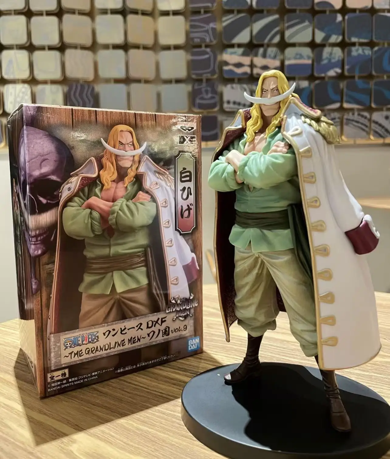 

Коллекционная фигурка Bandai Banpresto One Piece DXF: Эдвард Ньюгейт (Белоборода) из Вано, Четыре Императора, аниме-модель, декоративная статуэтка