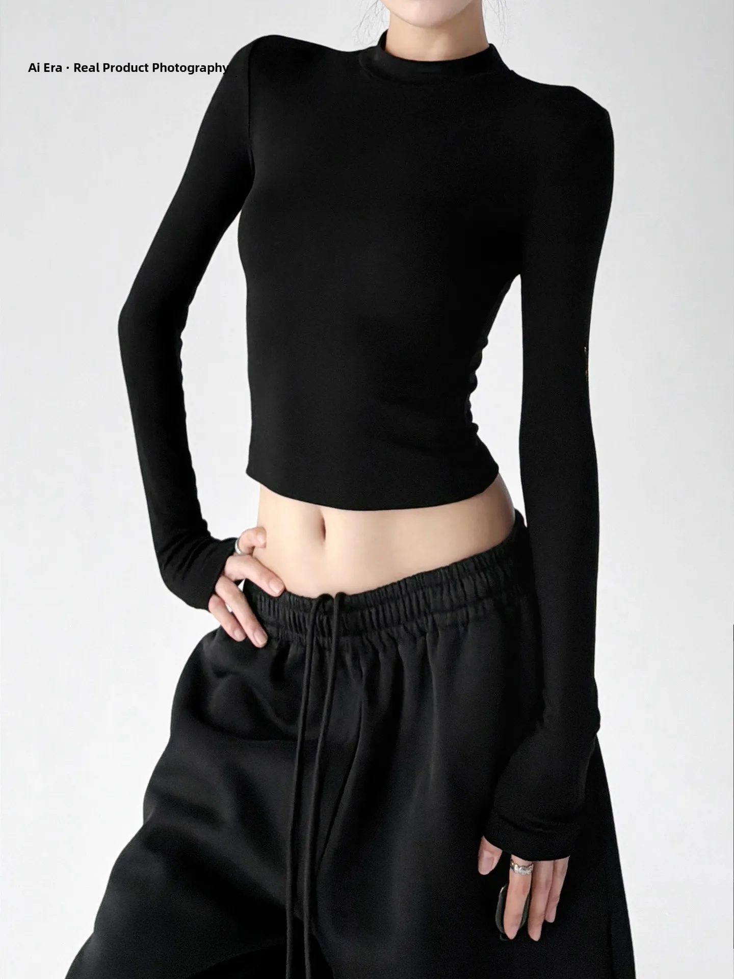 Black Long Sleeve T-Shirt Women's Style College Trendy Crop Top Slim Fit Belly Button Exposure Versatile Short Style Autumn 2026