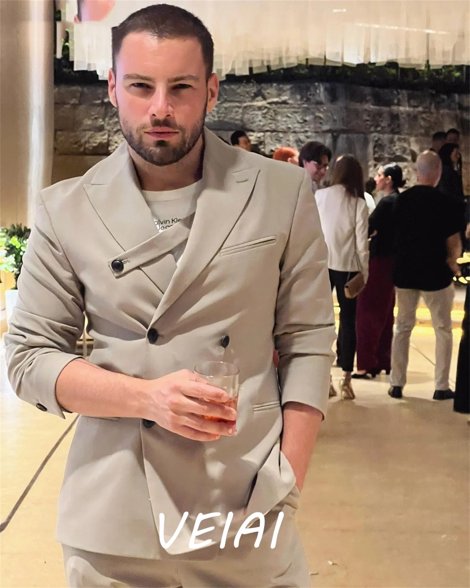 

CustomizedNewest Men Suits 2 Pieces Peaked Lapel Double Breasted Blazer Sets terno masculino completo Wedding Party Male Suit Ja