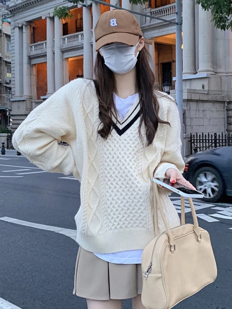 

Пуловер в студенческом стиле, свитер с жареным тестом, женский свободный свитер с v-образным вырезом и длинными рукавами, зимний теплый свободный корейский модный свитер