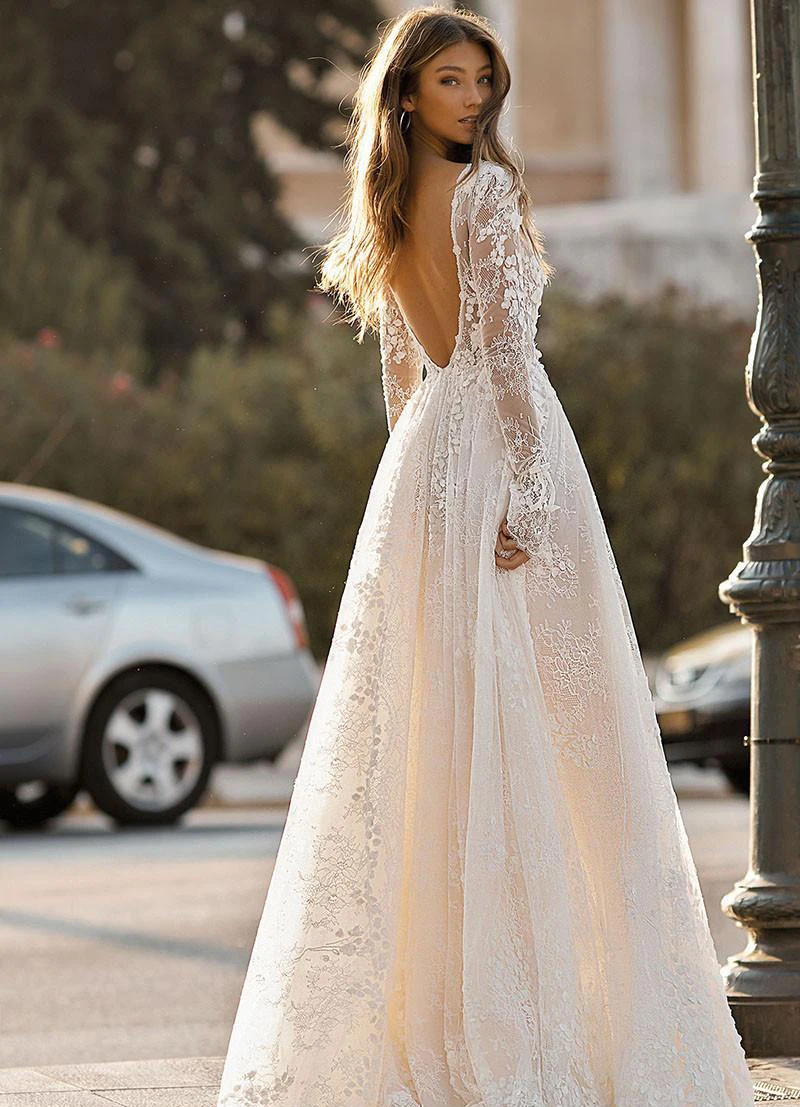 2025 Sexy Deep V Neck Elegant Wedding Dresses Boho Backless 3D Flora Lace Appliques Beach Bridal Gown Custom vestido de novia