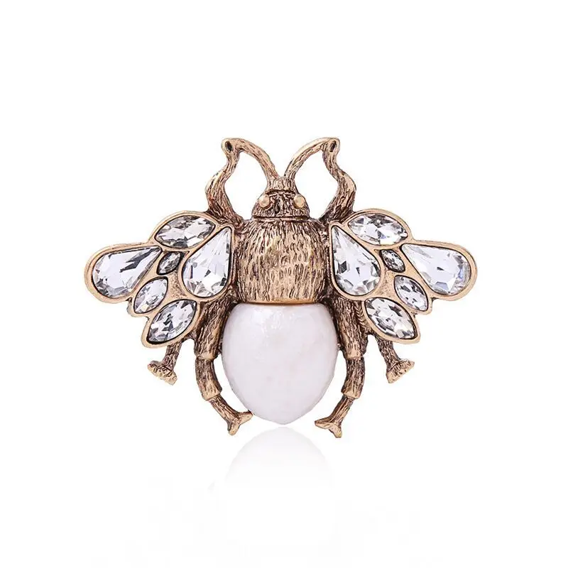 Vintage Baroque Pearl Bee Brooches For Women Men Suit Retro Elegant Rhinestone Bee Insect Animal Brooch Pins Party Jewelry Gifts