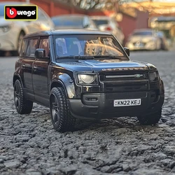 Bburago 1:24 2022 Land Rover Defender 110 SUV aluminiowy Model samochodu odlewany Metal pojazdy terenowe Model samochodu symulacja zabawki dla dzieci prezent