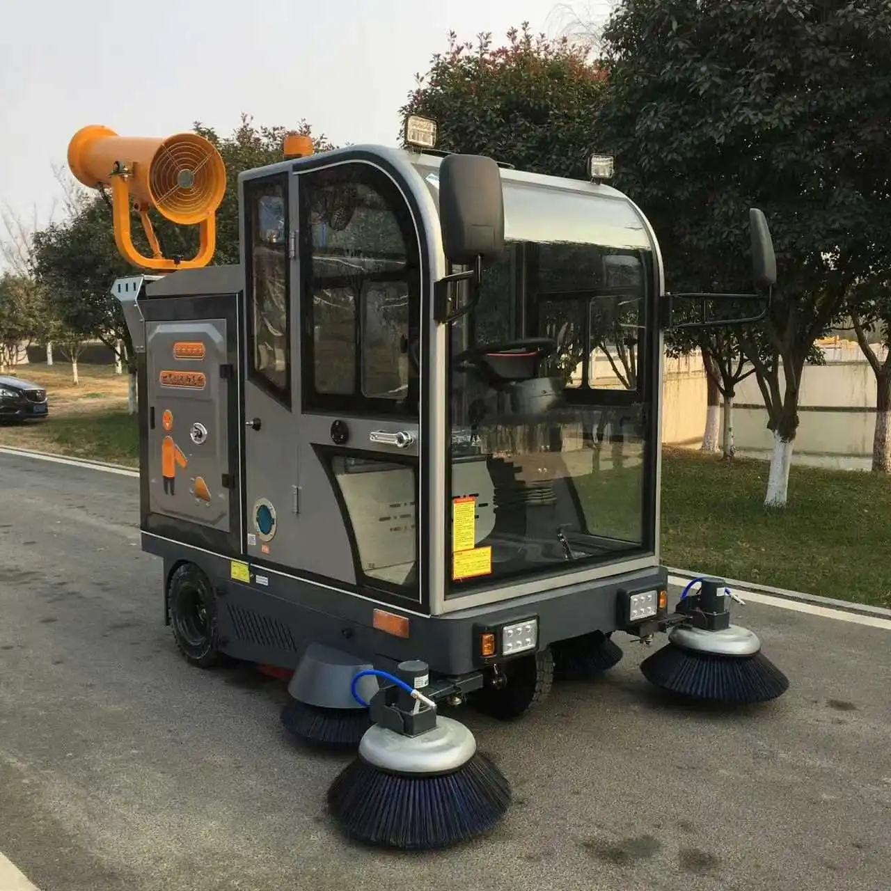 High-Quality Advanced Industrial Concrete Street Sweeper