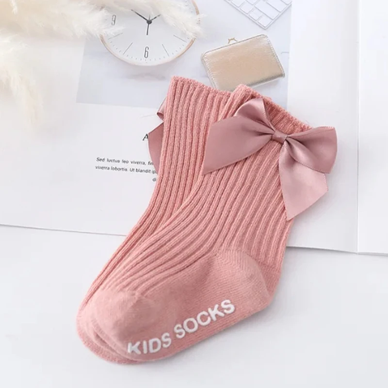 5-Pair girls' autumn mid tube socks with solid color and large bow decoration, grip and anti slip, fashionable socks for girls