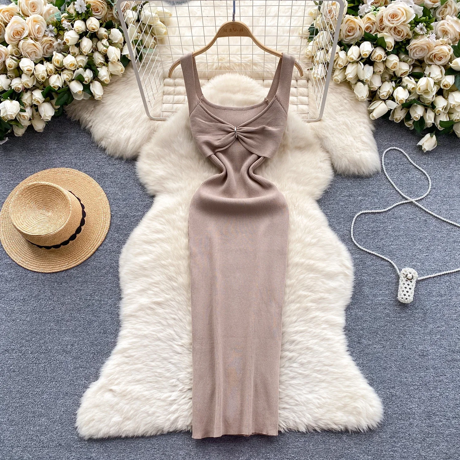Vestido bodycon plissado de malha feminino, moda chique, quadris sexy, elástico, fino, streetwear longo, roupas de verão, 2024