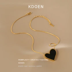 Stainless steel Black Heart Pendant Necklace For Women's 2023 New Collarbone Chain Minimalist Autumn and Winter Sweater Chain
