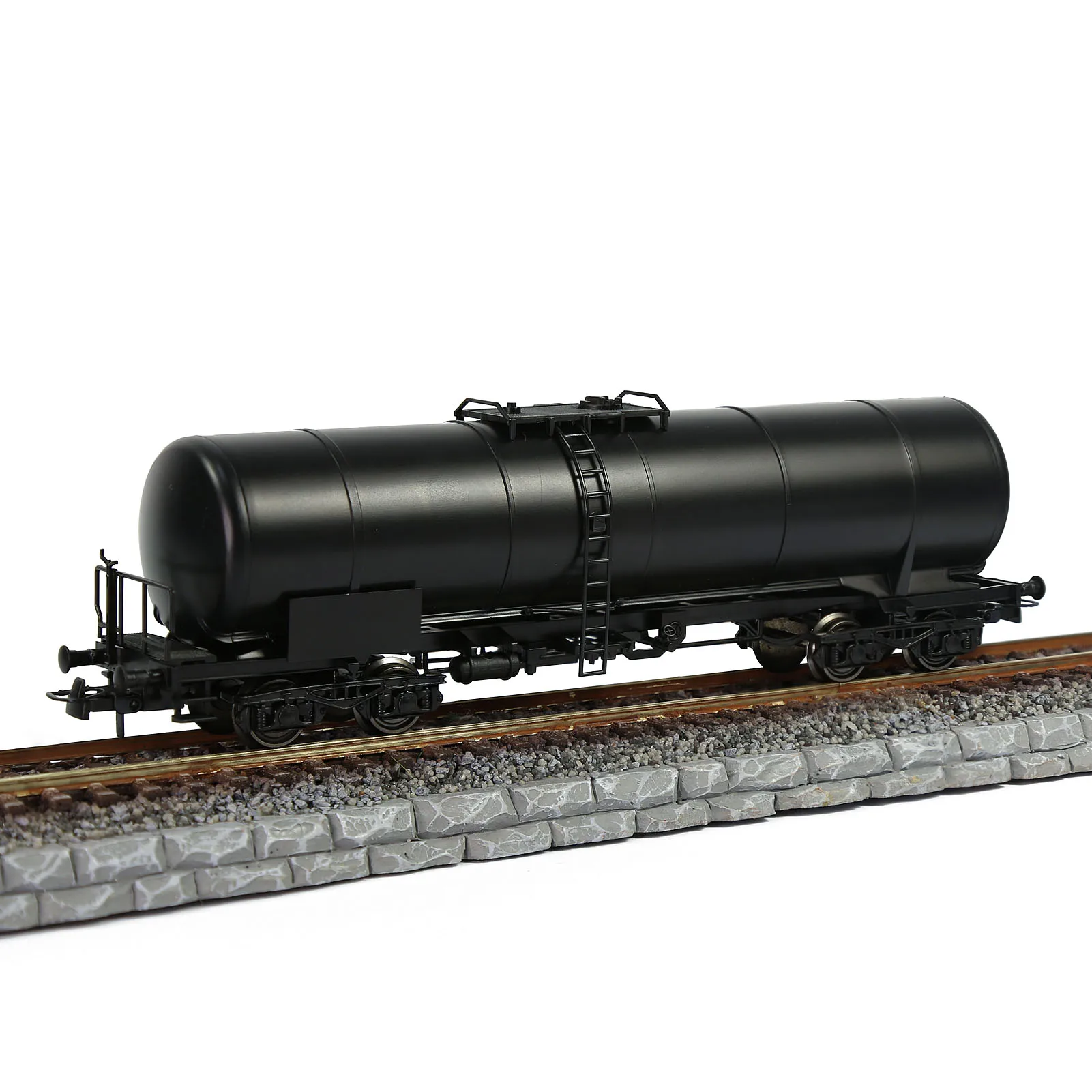 1 Unit HO Scale 1:87 Oil Tank Wagon Colored Undecorated Tank Car with Metal Wheelsets for Model TrainsC8768