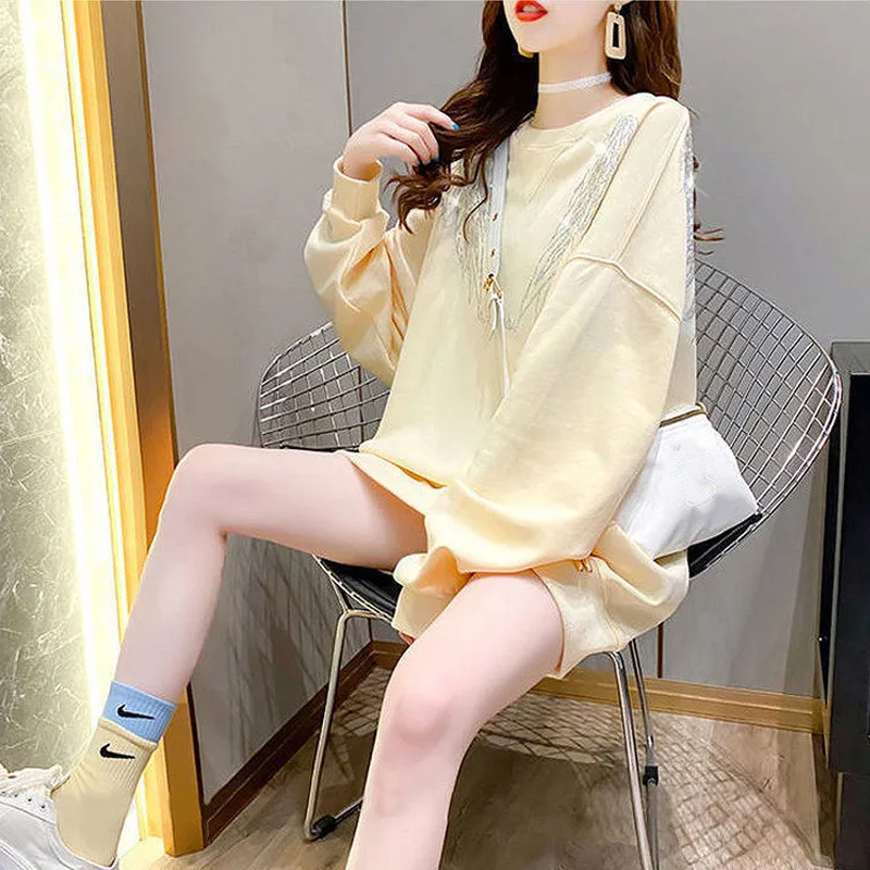 Rhinestone Wing Chic Black Korean Streetwear Oversized Female Sweatshirt Casual O Neck Long Sleeve Pullovers Tops Women Clothing