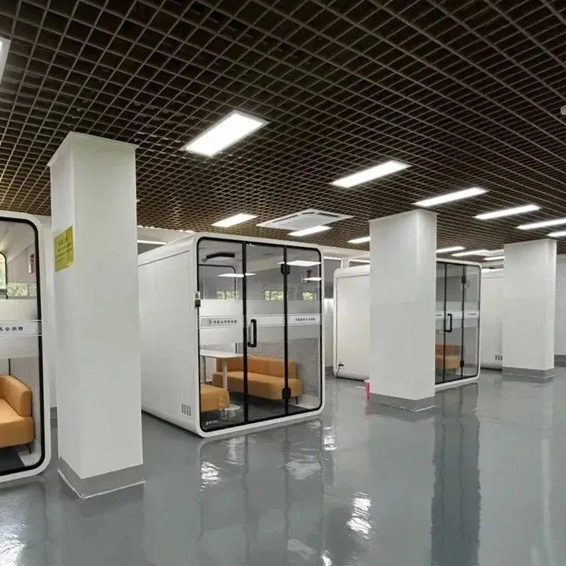 Modern Space Capsule Hotel Bed 2025 New Luxury Soundproof Booth for Outdoor customize