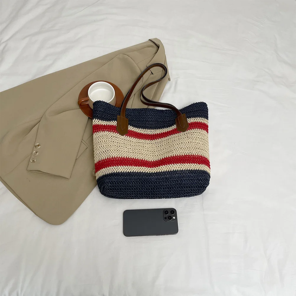 Straw Shoulder Bag for Women Large Capacity Summer Beach Bag Zipper Tote Bag Crossbody Bag for Travel Holiday Shopping