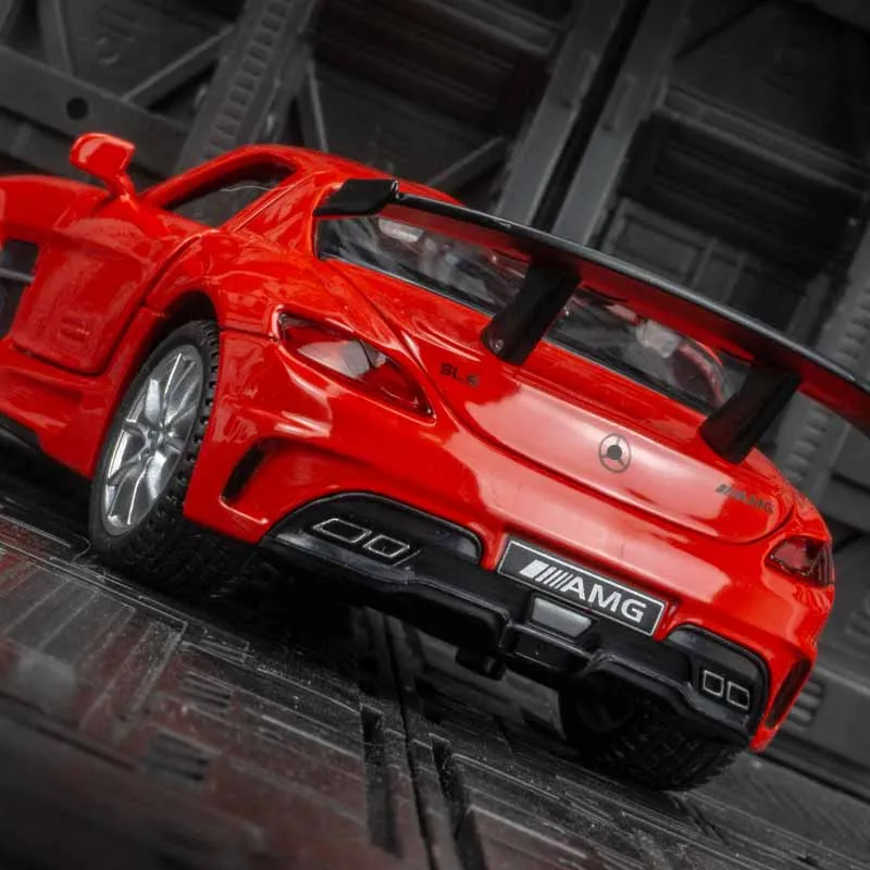 1:32 simulatie Mercedes Benz SLS legering supercar model deuren en motorkap, kofferbak kan worden geopend heeft geluid en verlichting