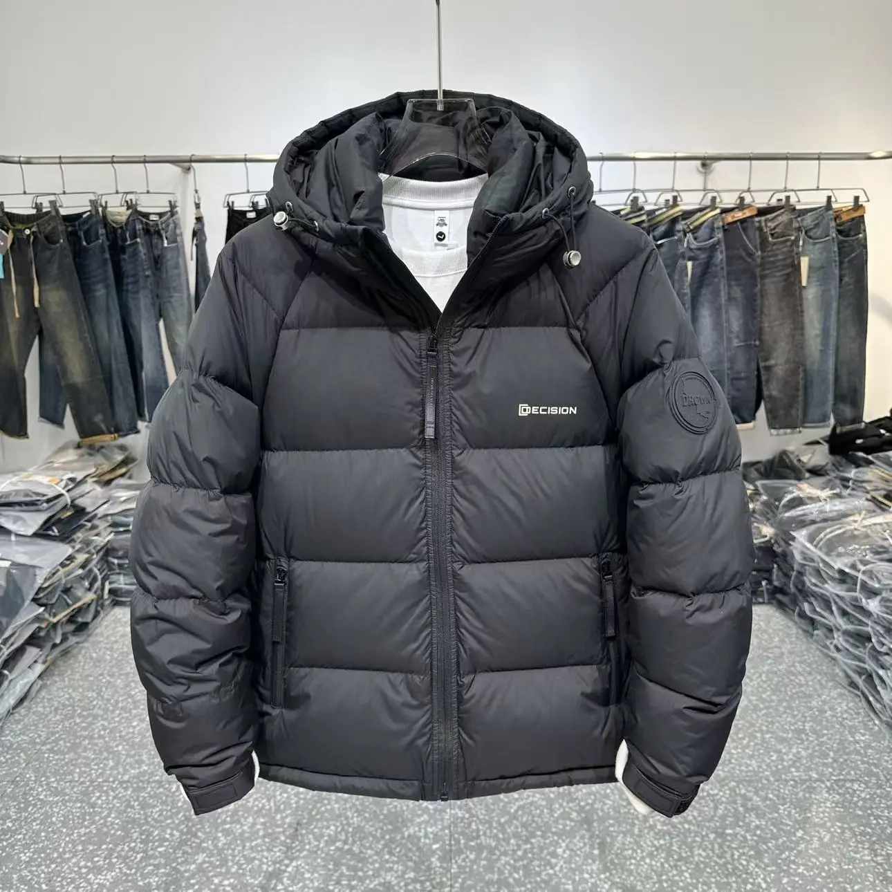 Winter Men's down Cotton Jaet 2024 New Sle Waterproof Windproof Hooded Large Size Faion Urban Sle Thiened Regular L...