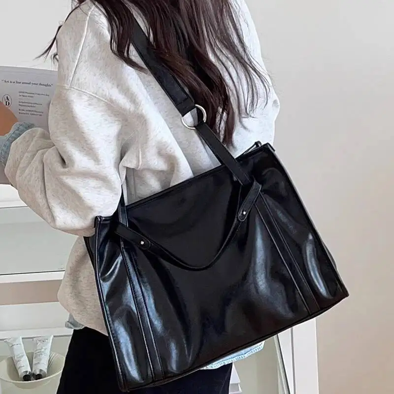Simple Vintage Design Tote Bags High-Capacity All Match Square Shoulder Underarm Bag Fashion Grunge Y2K Women's Handbags
