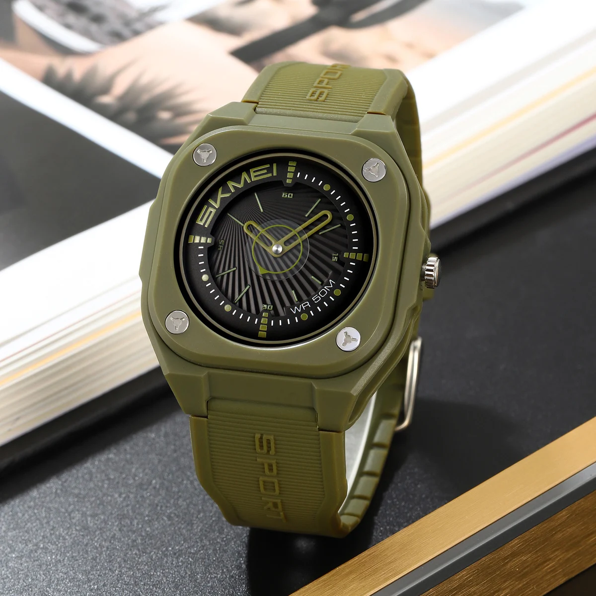 SKMEI Simple Sports Business Movement Quartz Watches Fashion Time Watch For Men Women Waterproof Outdoor Clock Casual Wristwatch