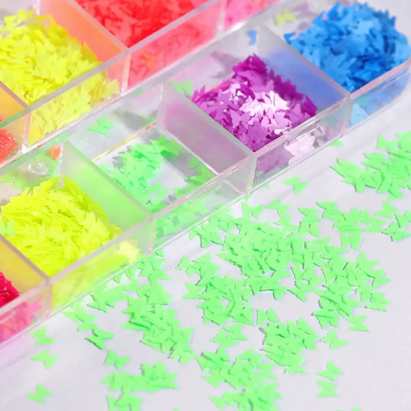 1ชุด12สีผีเสื้อ Holographic เล็บ Glitter Sequins 3D Love ตกแต่งสติกเกอร์เล็บ DIY อุปกรณ์ตกแต่ง