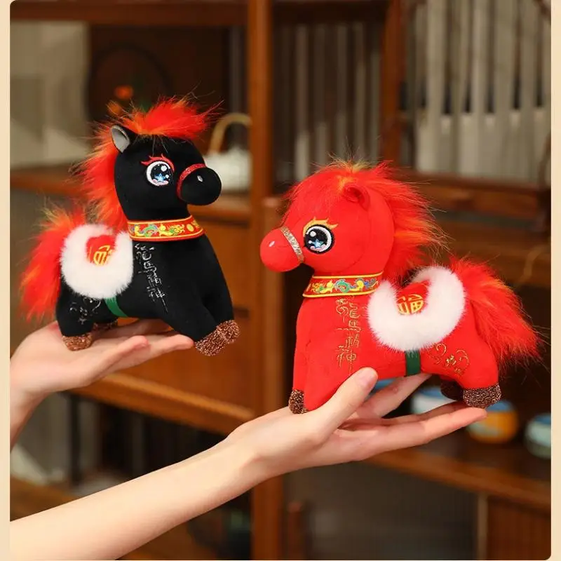 17/22/26cm 레드 블랙 클래식 행운의 조랑말 인형 장식 2026 새해 마스코트 말 플러시 장난감 축제 선물 어린이 장난감