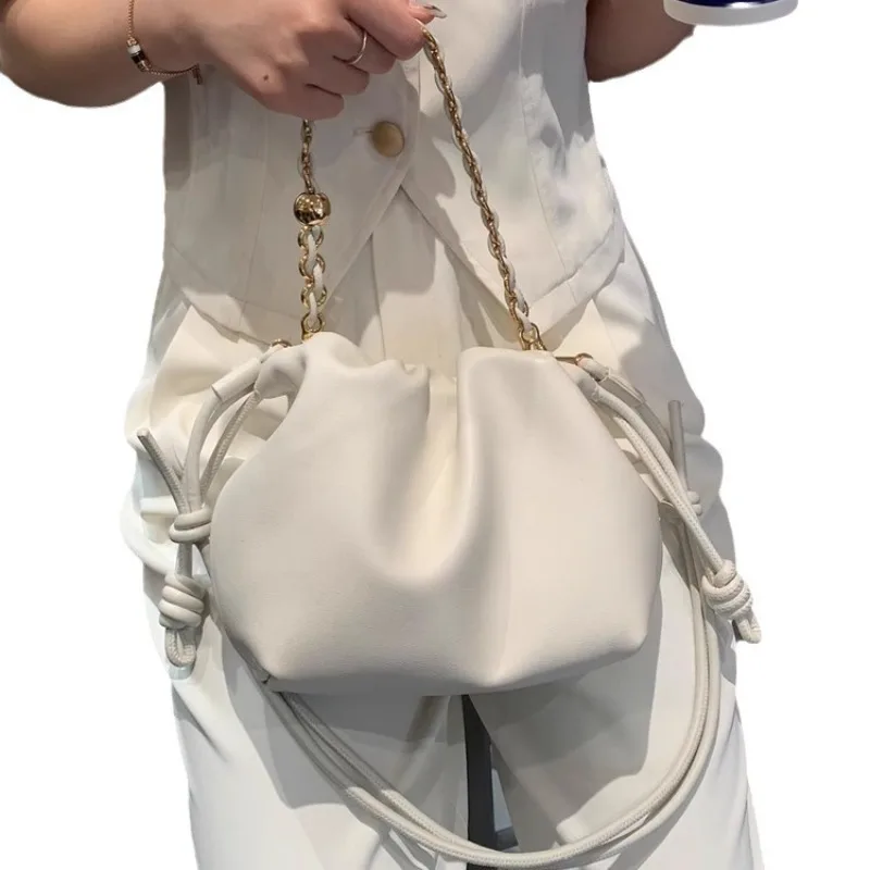 

Новинка 2023 года, кошелек Lucky Bag, кожаная сумка-облако на шнурке, первый слой из воловьей кожи, клатч, сумка через плечо, женская ручная сумка