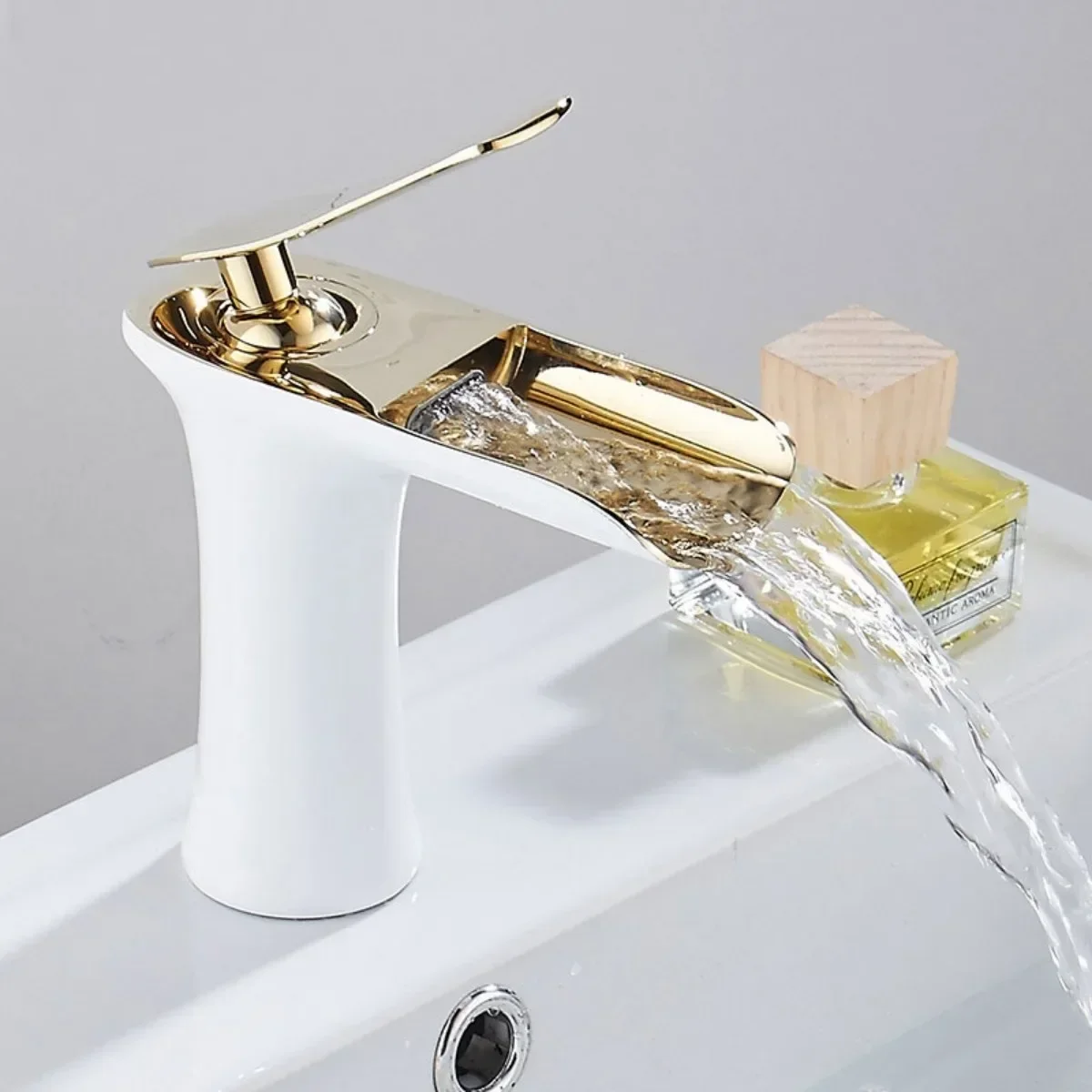 basin-faucets-waterfall-bathroom-faucet-single-handle-basin-mixer-tap-bath-faucet-brass-sink-water-crane-silver