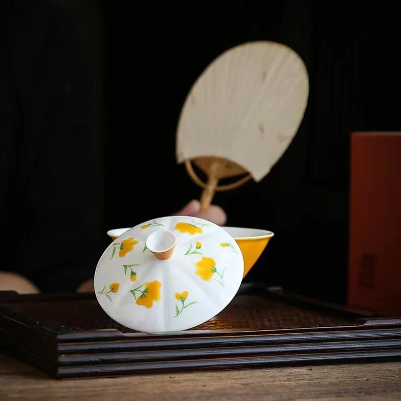 Hand-painted Small Yellow Flower Ercai Bowl Underglaze Colored Glaze Chinese Style Anti-scald Tea Bamboo Hat Ceramic Kung Fu Set