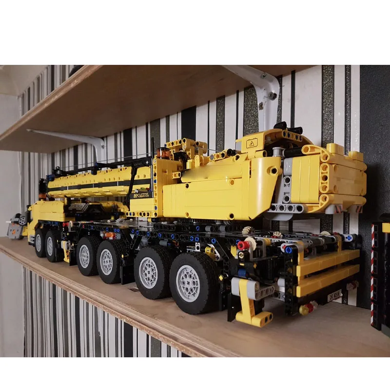 

MOC-5509 Classic Goods GMK6400 Mobile Crane 3593 Parts MOC Creative Boys Children's Birthday Building Block Toy Gift