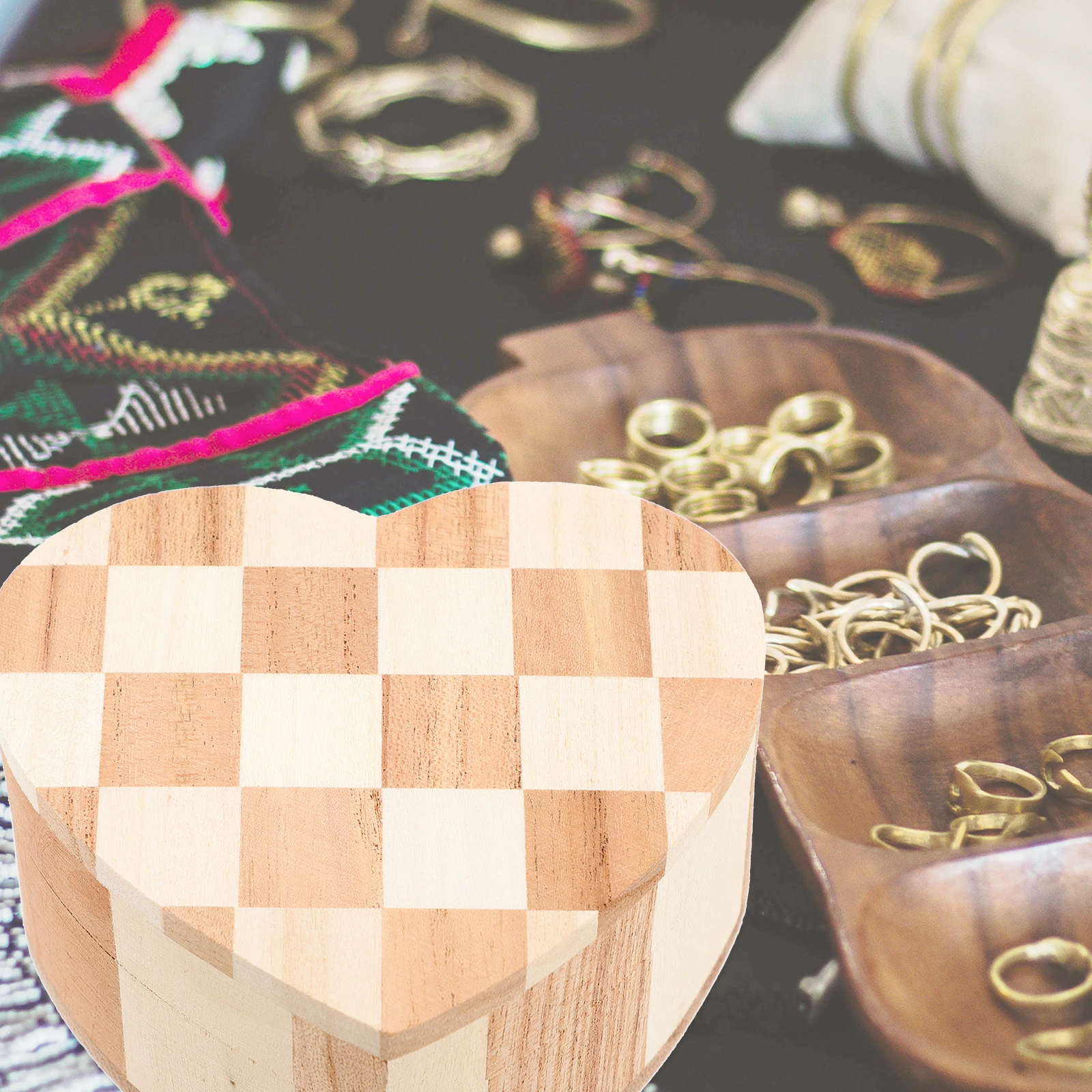 

Heart Shaped Wooden Box Jewelry Case Lightweight Storage Container Heart Box for Jewelry Wood Storage Multi Functional