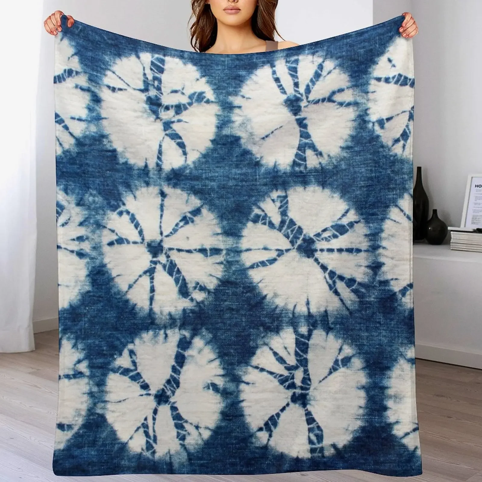 

Shibori Circles, Indigo, Tie Dye Throw Blanket Plush Fuzzy Cozy Blanket for Couch Sofa