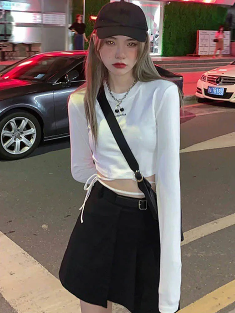 T-shirty z długim rękawem Kobiety Design Sexy Crop Ins Prevalent Bandage Tops Harajuku Ulzzang Street Spring Female Ropa Hot Skinny New