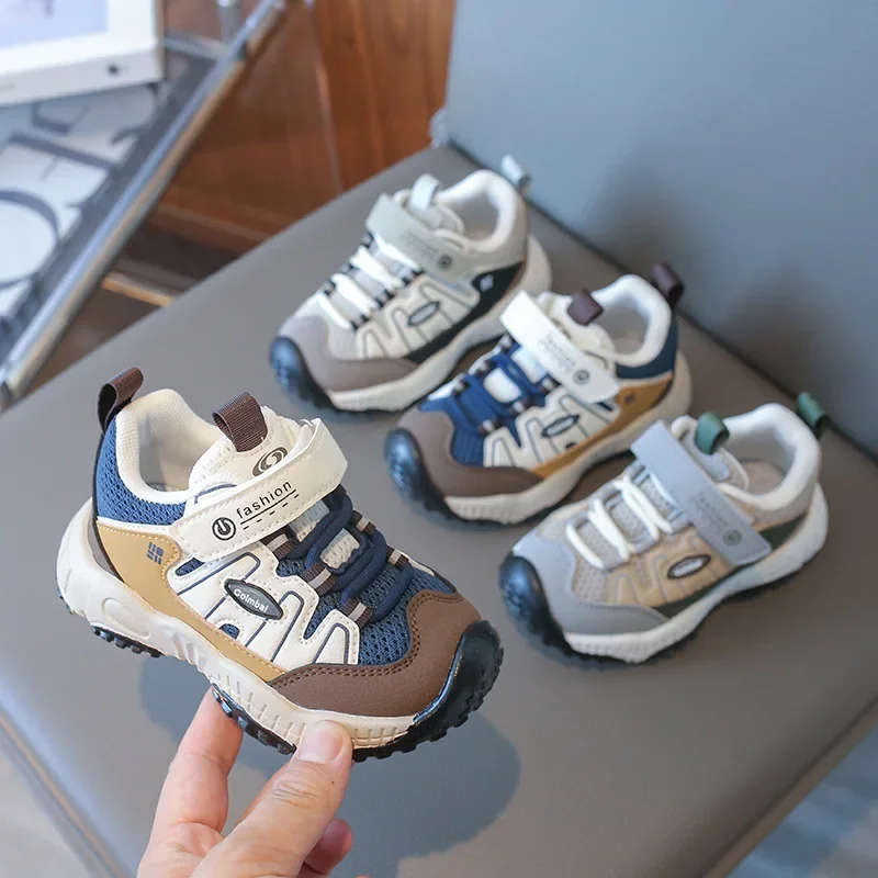 

Детские кроссовки для мальчиков, модный дизайн, для прогулок на улице, походов, с цветными вставками, повседневная спортивная обувь для мальчиков.