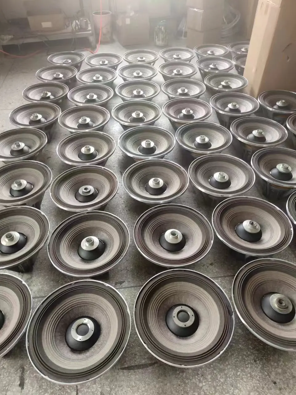 Chinese Factory Wholesale 262H-1 12 Inch Speaker Driver Professional Sound Woofer One Piece