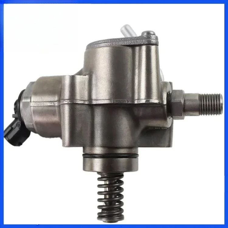 Mazda 3.6 turbo high pressure fuel pump is suitable for L3K91335ZC auto parts