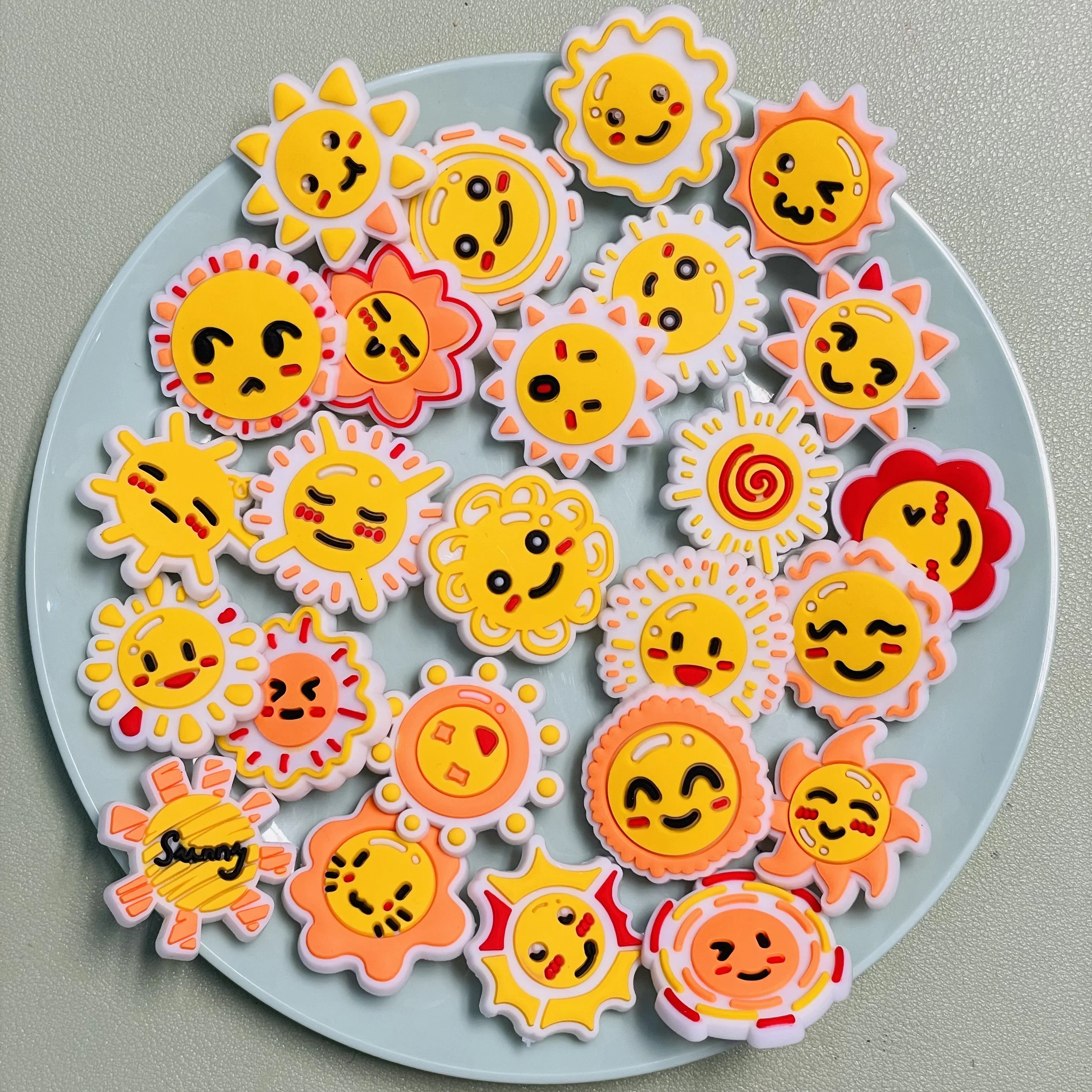 1-25Pcs Pretty Sunshine PVC Slippers Shoes Buckle Charms Kids Sandals Decorations Clog DIY Yellow Sun Wristbands Party Gift