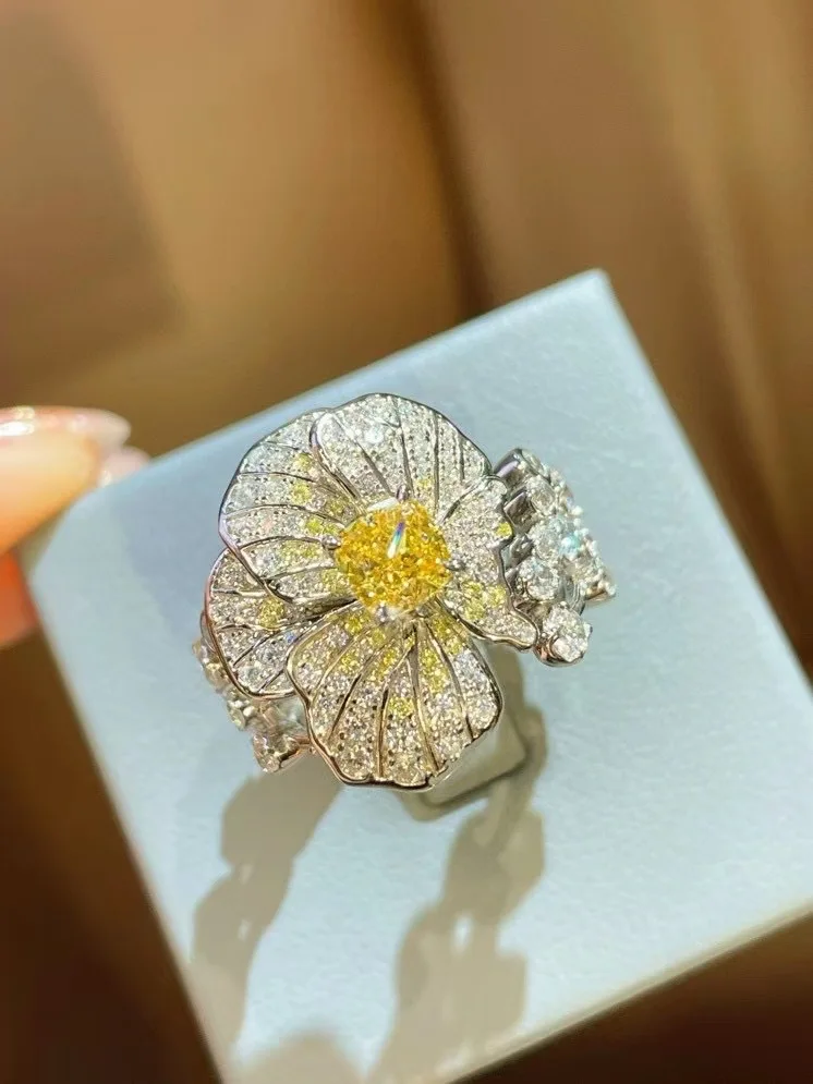 

ZOCA 925 Sterling Silver Yellow Sparkling Cluster Ring Women Attractive Flower Shape Ring Party Jewelry Accessories