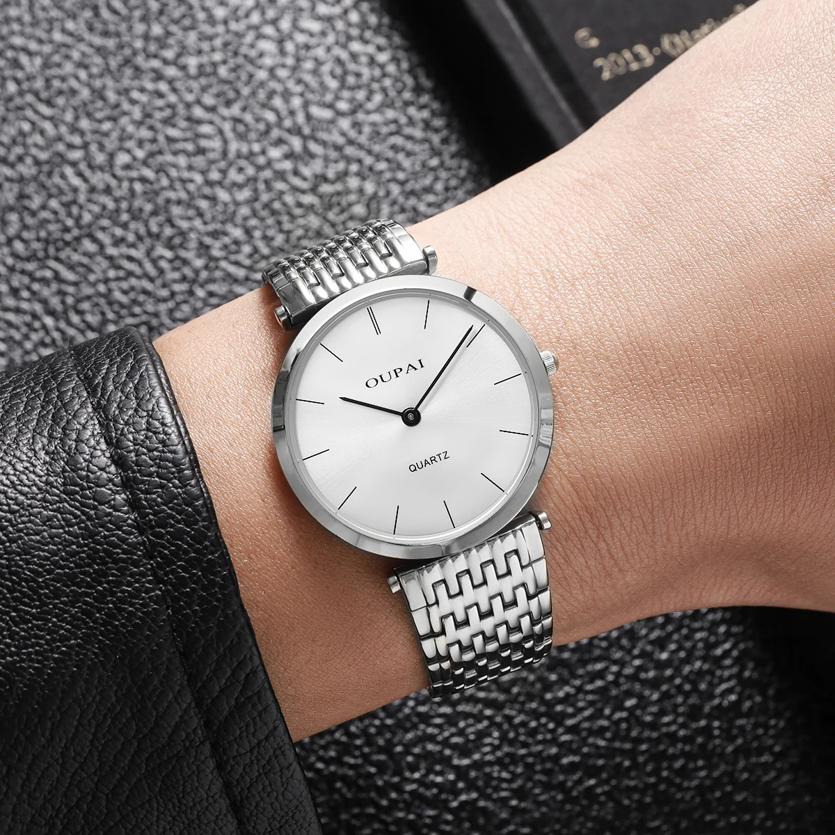 Oupai Men's Watch slivery Round Thin 6mm Thickness Dial Stainless Steel Strap Quartz Movement Daily Classic