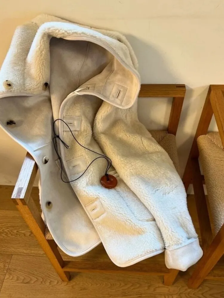 Ele Damen-Lammfell-Jet 2024, Winter-Neuankömmling, Dongda Gate Mooha, integrierter Leder- und Pelzmantel, lang, Sve-Stand-C...