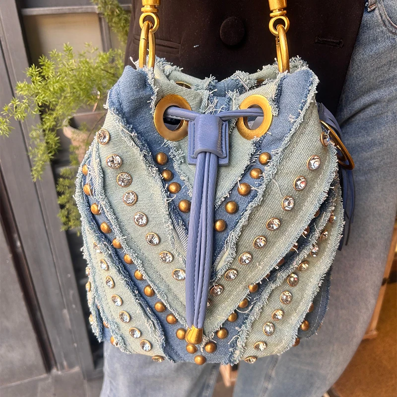 

Creative Punk Shoulder Bag For Women Blue Denim Rivet Diamond Crossbody Purse Luxury Bucket Bag With Chain Drawstring Handbag