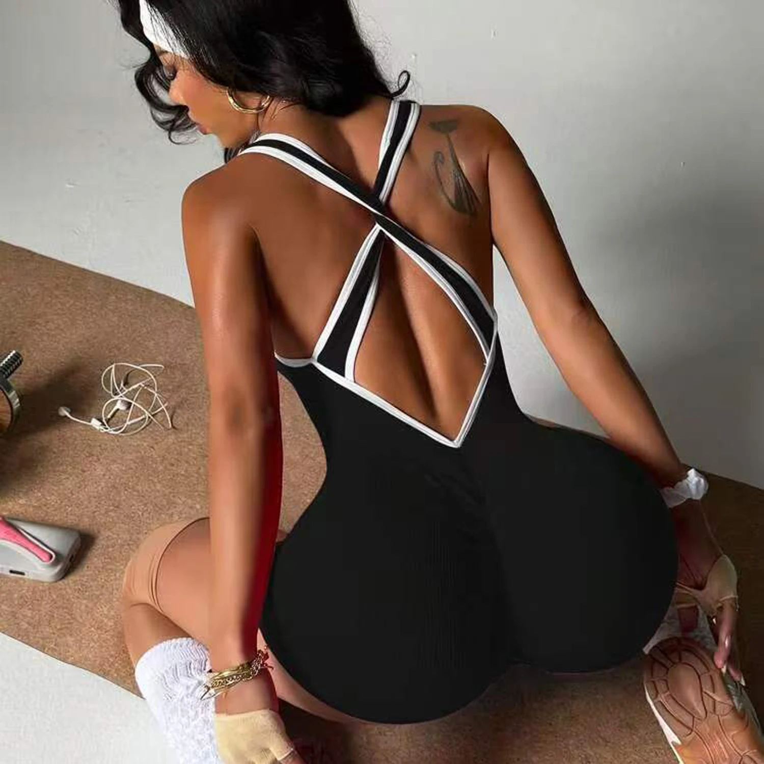 Tute da palestra incrociate da donna Pantaloncini da allenamento a righe Pantaloni da yoga Leggins Sport Fitness Collant atletici Pagliaccetti casual Linea bianca