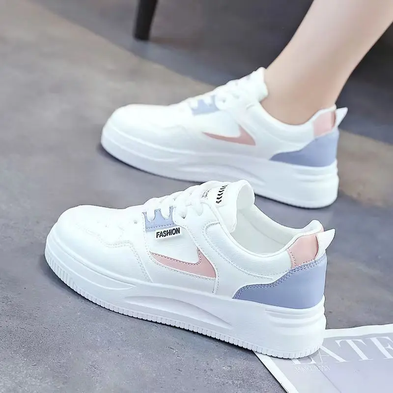

New Fashion Women's Korean Sports Shoes Women's Thick Soled Flat White Shoes Fashionable Student Casual Walking Shoes