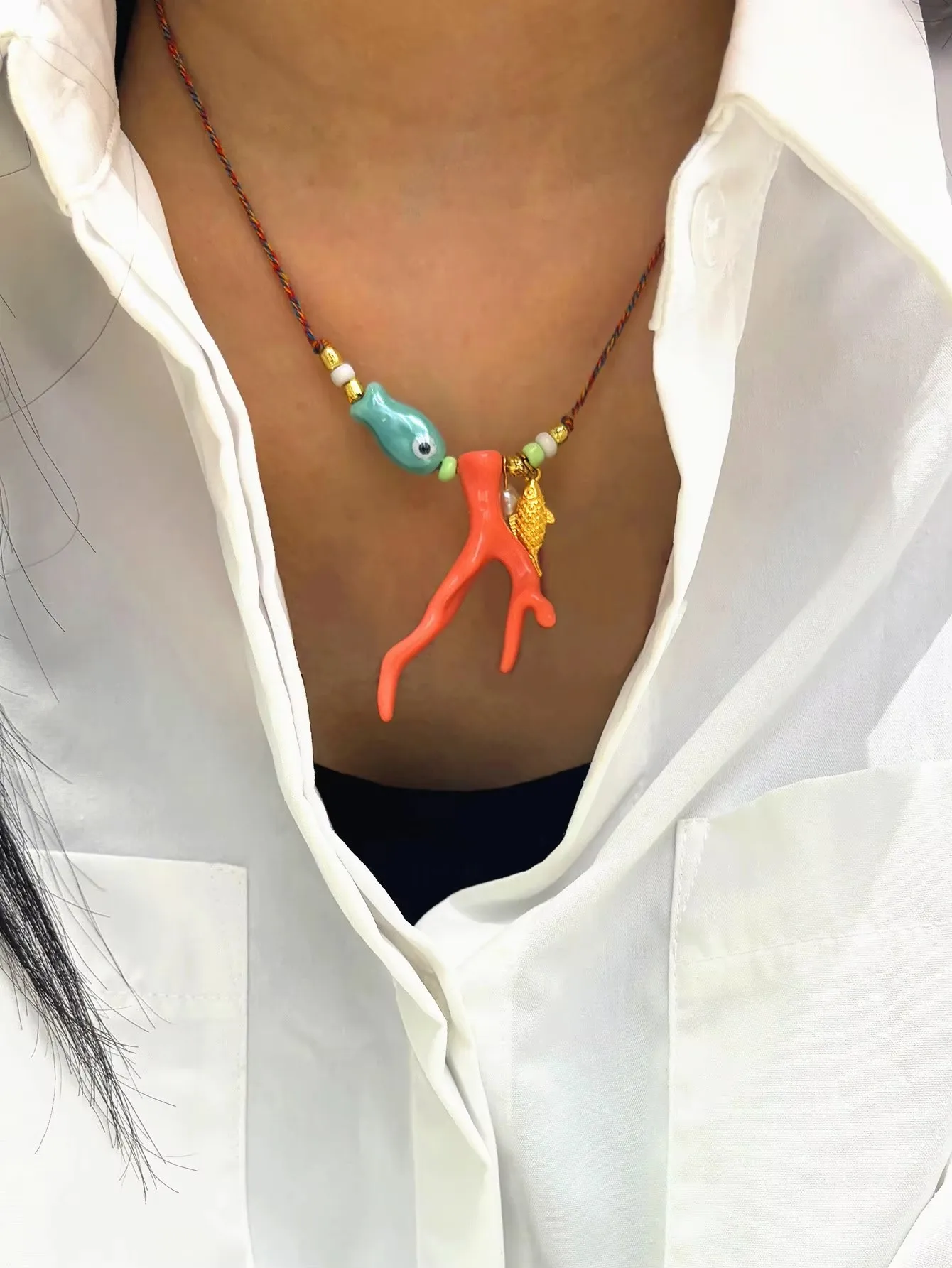 Women's Ocean Imitation Coral Glass Fish Pendant Rope Necklace Charm Vacation Party Accessory