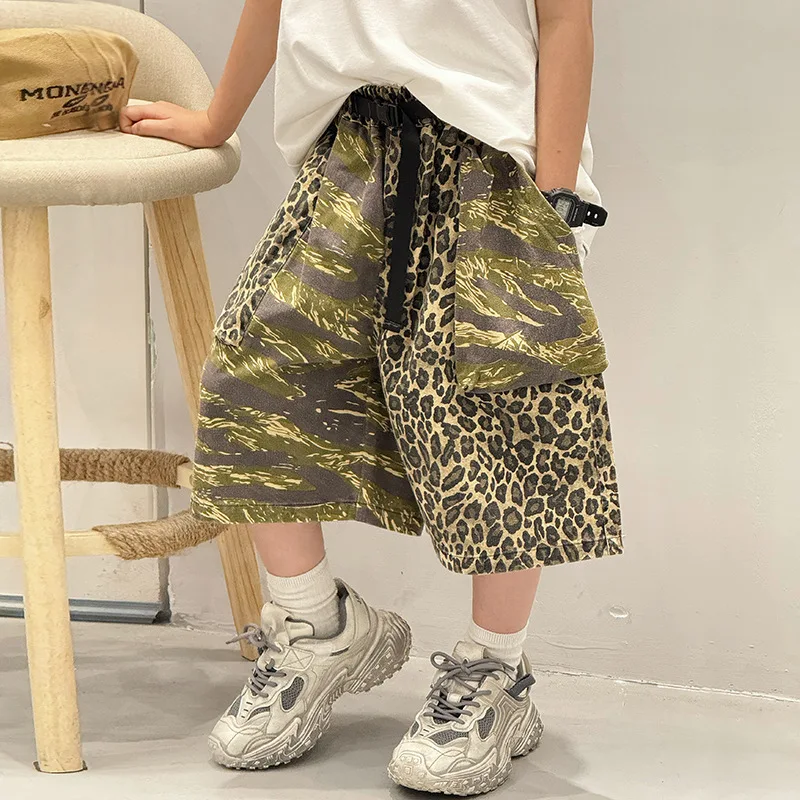 New medium and children's shorts loose casual pants children's clothing boys spring and summer tooling five-point pants