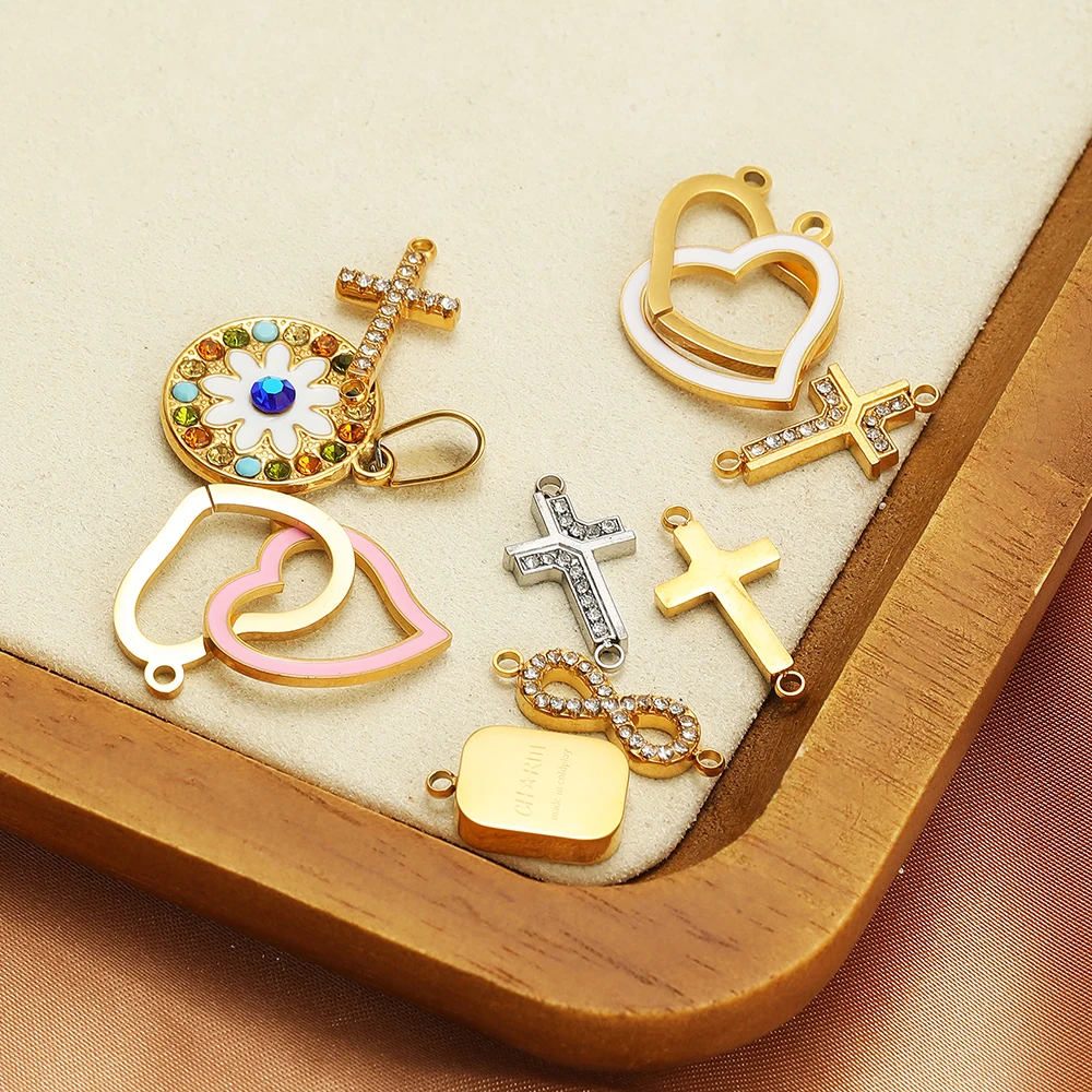 5 Stück Edelstahl-Emaille-Herz-Zirkon-Anhänger Kreuzanhänger für DIY Exquisite Damen-Halsketten- und Ohrringherstellung Schmuckzubehör – Detail 5