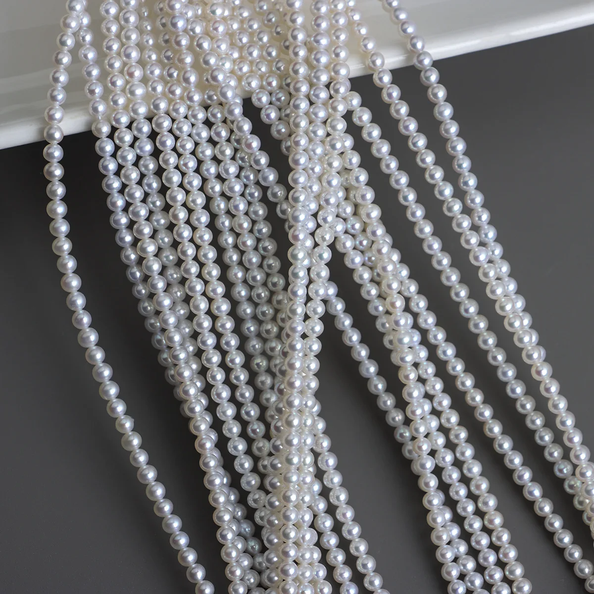 

Aurora 3mm4mm5mm6mm Near-perfect Round Baby Bead Colorful Small Light Bulb, Natural Freshwater Pearl DIY Work in Progress