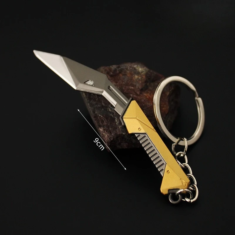 9 centimetri Valorant Tank Battle Nepal armi Modelli Gioco periferici Mini Portachiavi Zaino Pendenti e Ciondoli Ornamento Ragazzo Da Collezione Regali Giocattolo