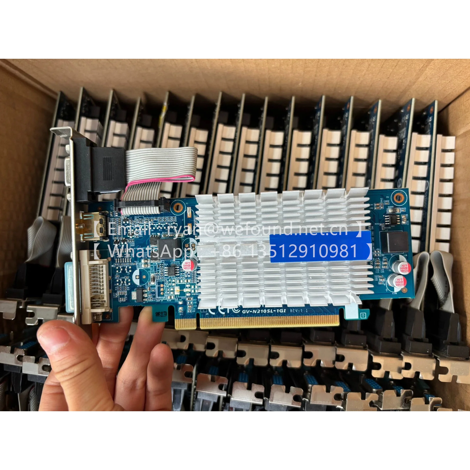 Kartu Grafis GV-N210SL-1GI 1GB GDDR3 CUDA PhyX