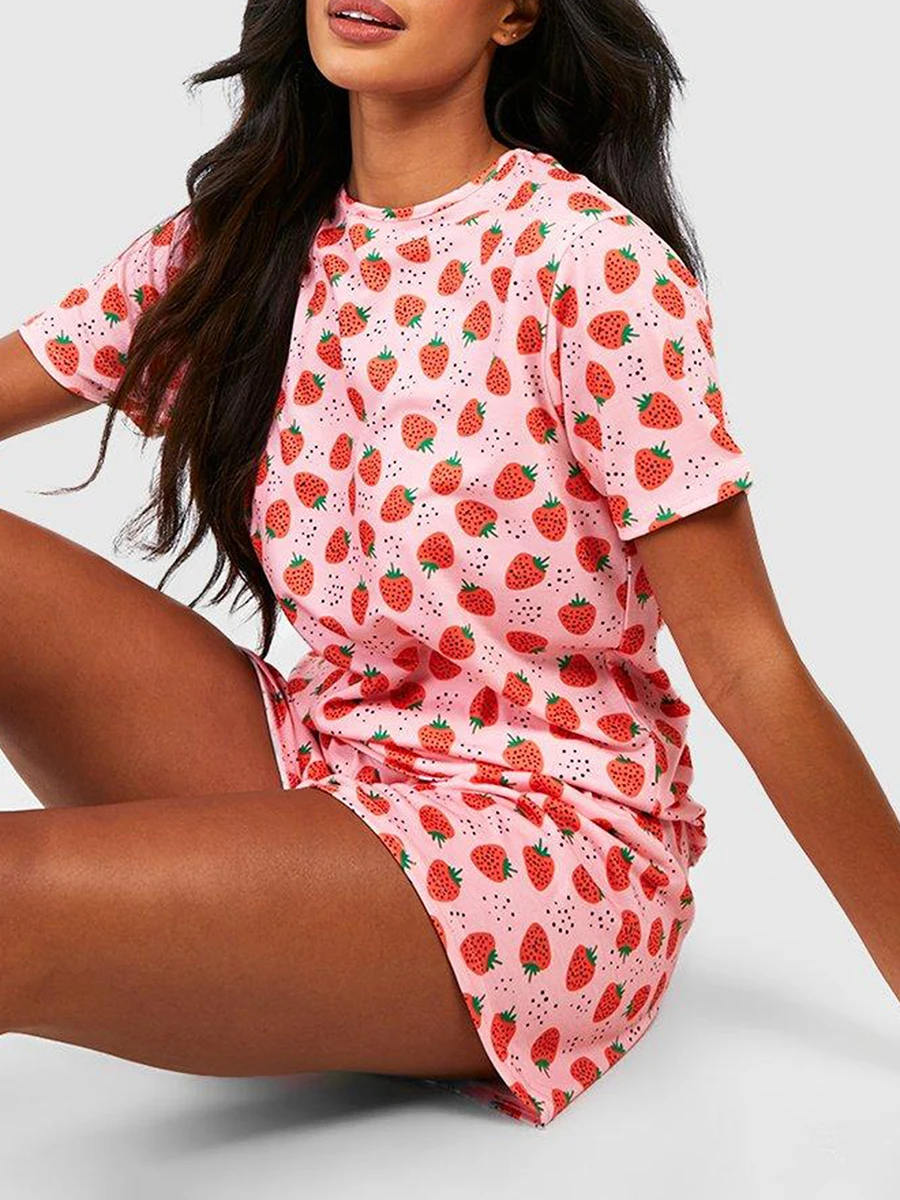 

Women Strawberry Outfit Round Neck Short Sleeve T-shirt Mini Shorts 2 Piece Valentines Day Set