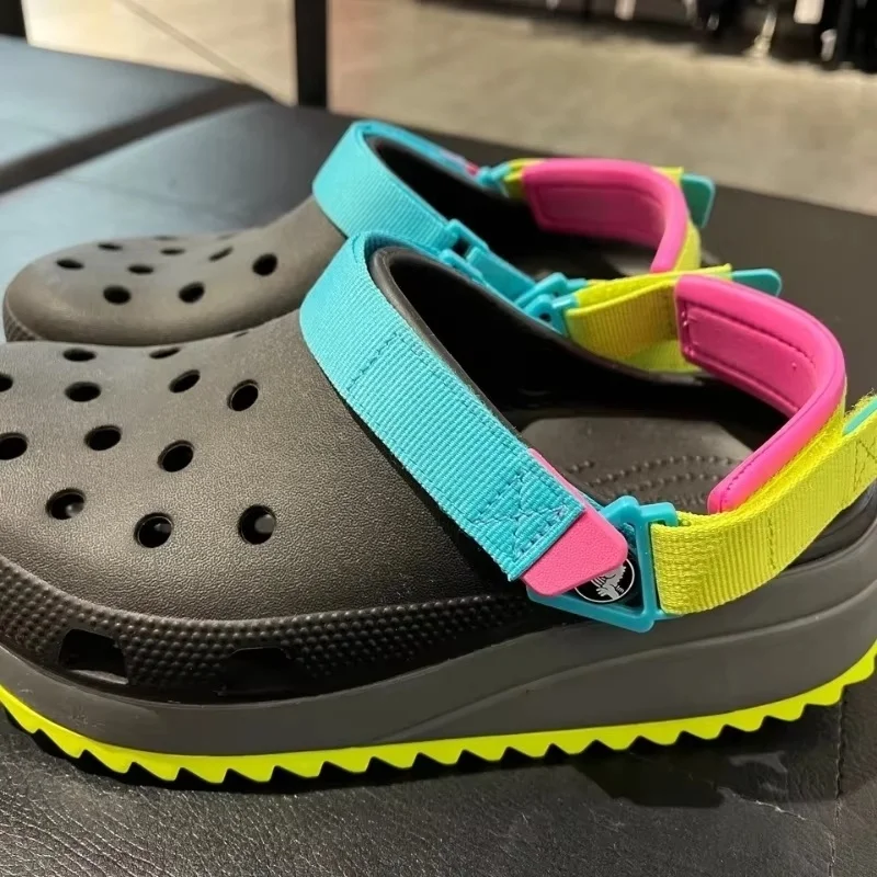 

Cool hole shoes men's and women's shoes couples high value fashion versatile height increase beach cool slippers colorful gifts