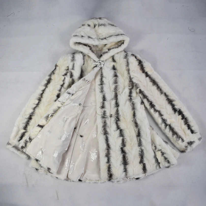 Real Mink Fur Coatสําหรับผู้หญิง,Hooded Jacket,เสื้อลายธรรมชาติ,หนาและWarm,สไตล์Street,คุณภาพสูง,2023 ใหม่