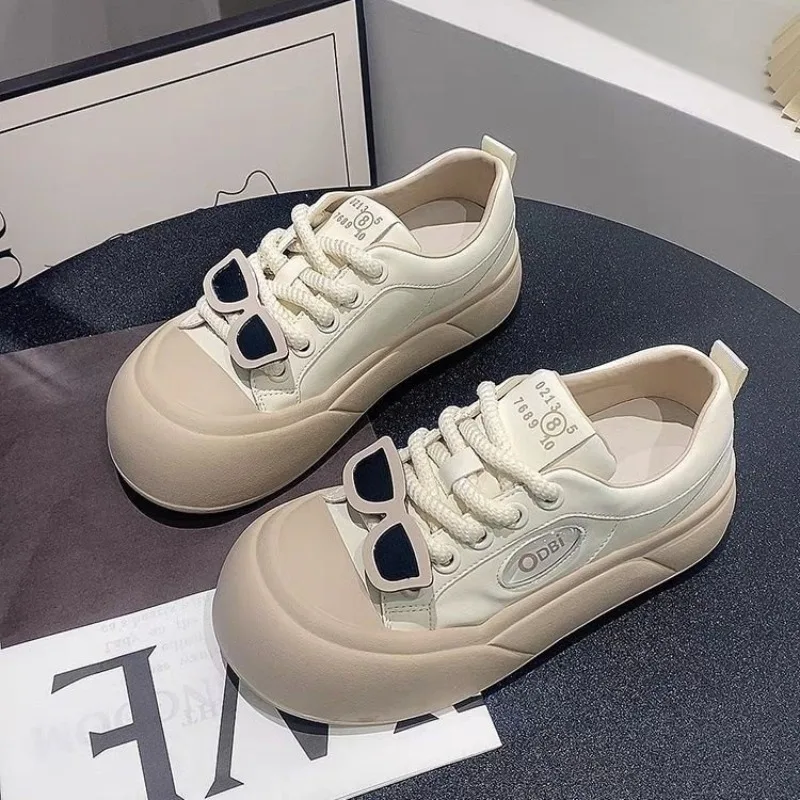 

2025 New Women's Casual Shoes Non-slip Wear-resistant Platform Shoes Removable Accessories Big Head Bread Shoes Zapatos De Mujer