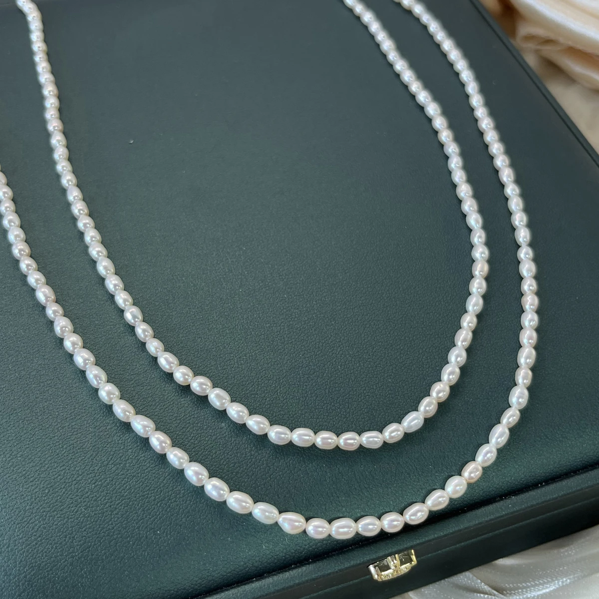 

AA+ 3-4mm Natural Freshwater Pearl Rice Beads Charms for DIY Women Men Necklace Bracelets Jewelry Making Accessories 36cm